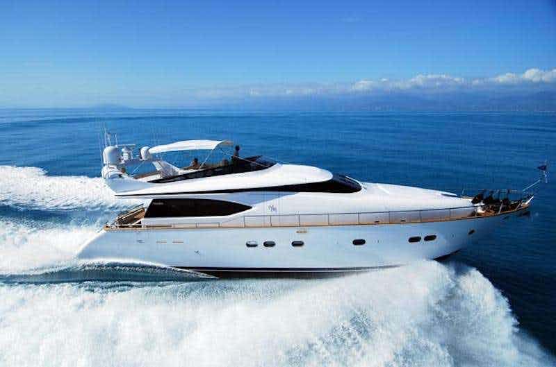 yakos (2) - Yacht Charter Naples & Boat hire in Fr. Riviera & Tyrrhenian Sea 1