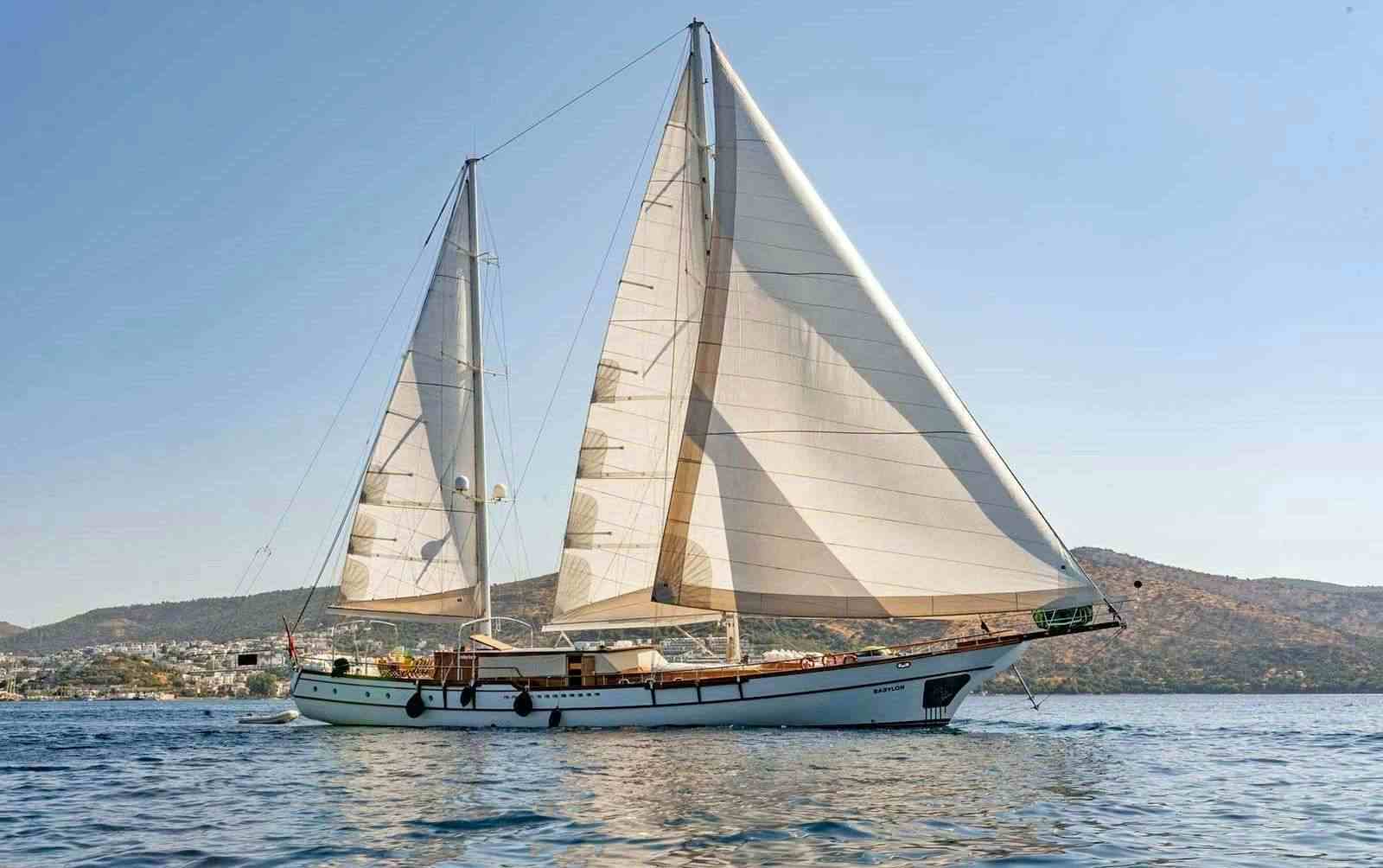 BABYLON - Motor Boat Charter Turkey & Boat hire in Greece & Turkey 1