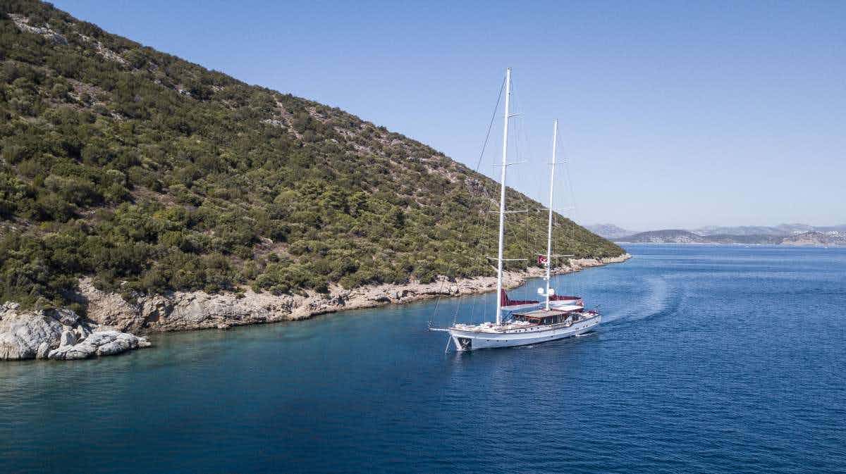 THAT'S AMORE - Motor Boat Charter Turkey & Boat hire in Greece & Turkey 1