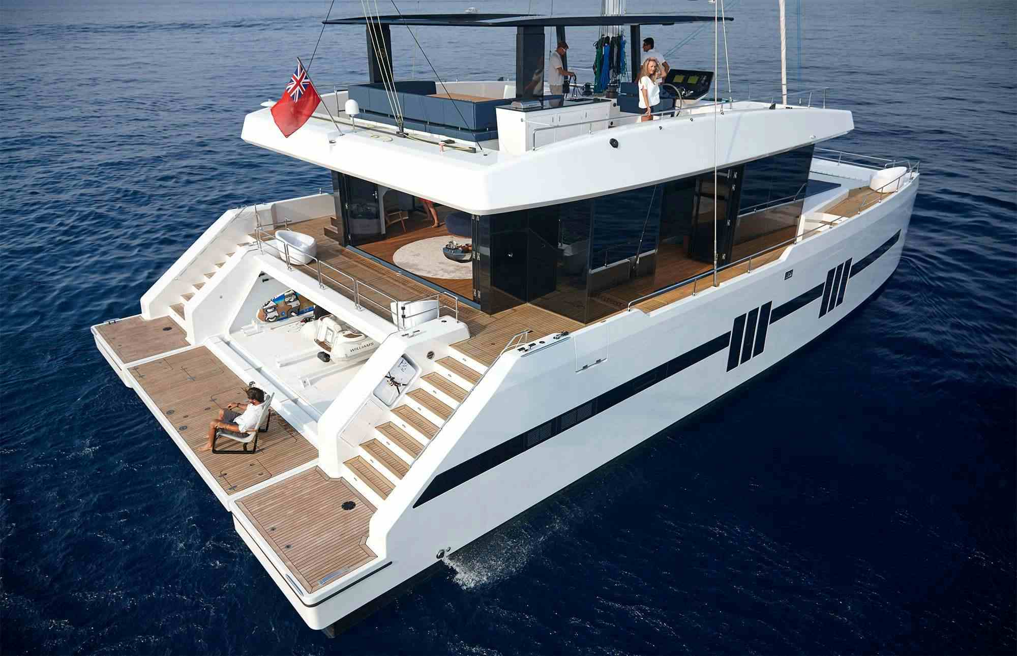 Midori - Catamaran Charter Miami & Boat hire in Florida & Bahamas 1