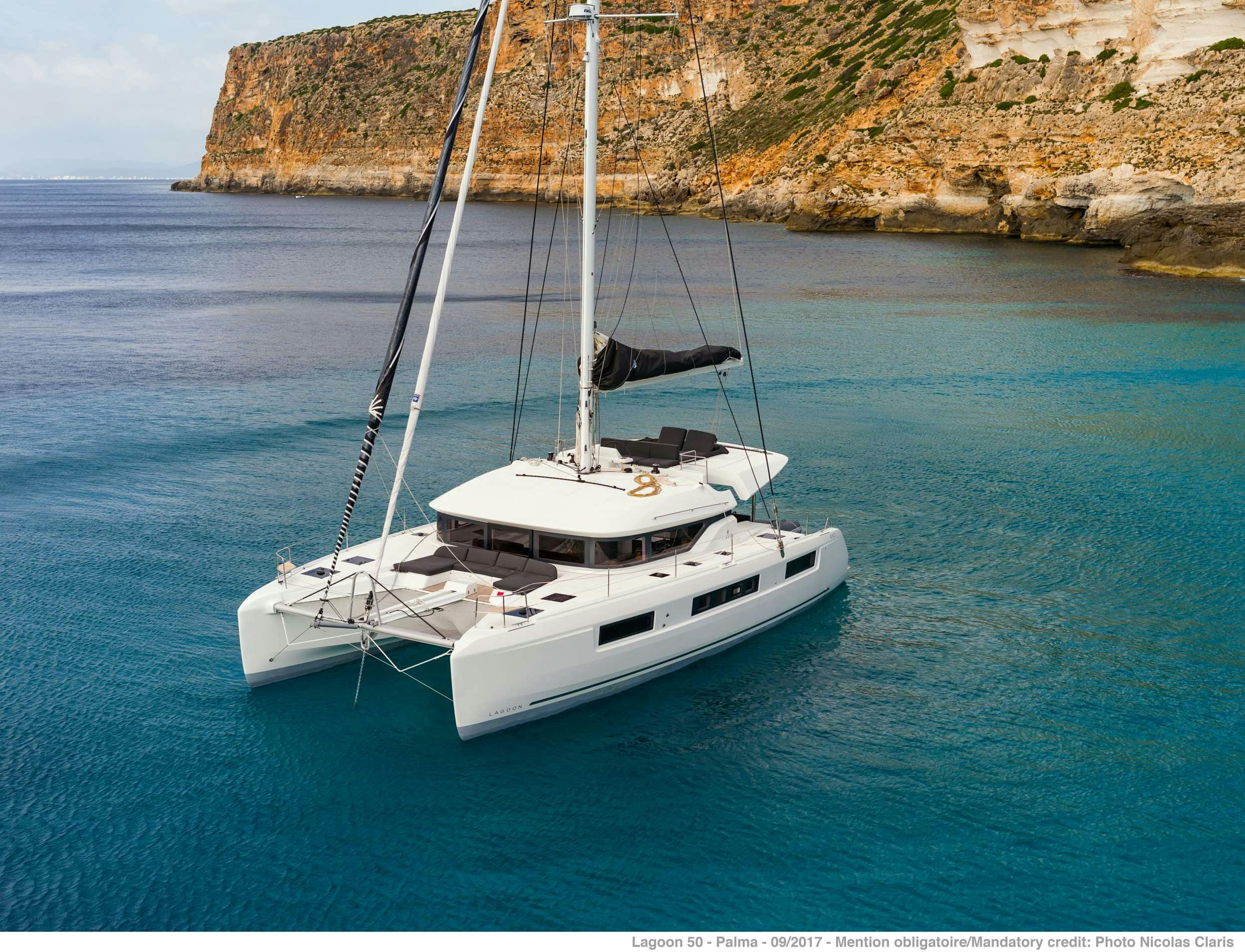 ONEIDA 2 - Yacht Charter  La Trinite-sur-mer & Boat hire in Greece 1