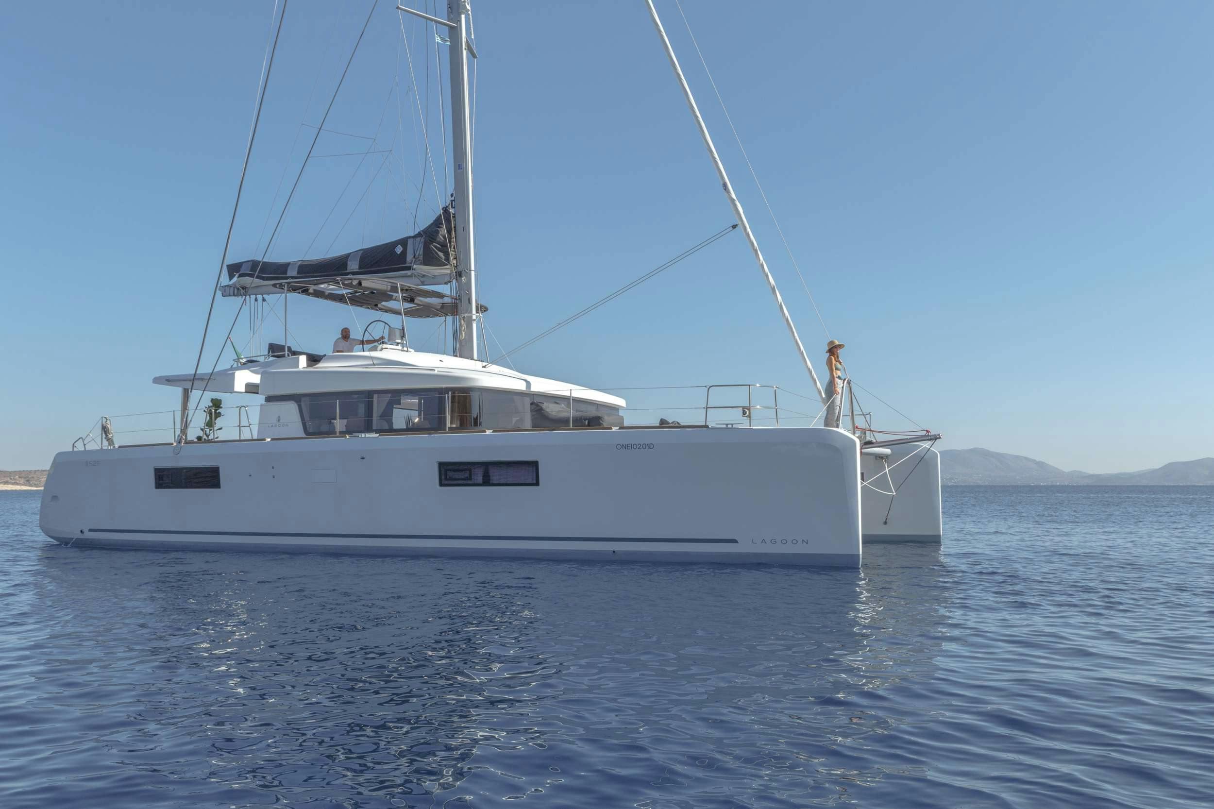ONEIDA - Catamaran Charter Pula & Boat hire in Greece 1
