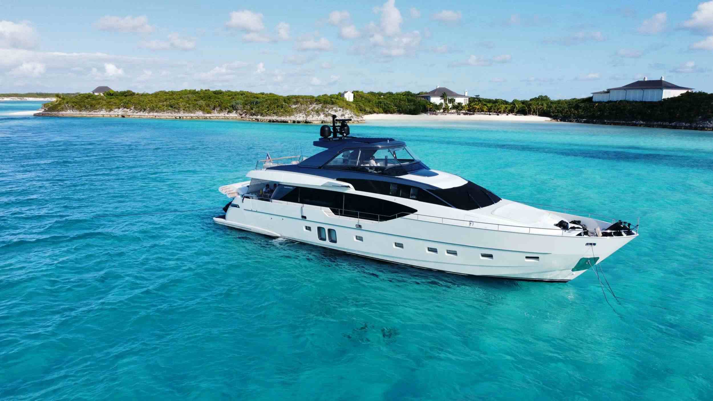 C-DAZE - Motor Boat Charter Bahamas & Boat hire in Bahamas 1