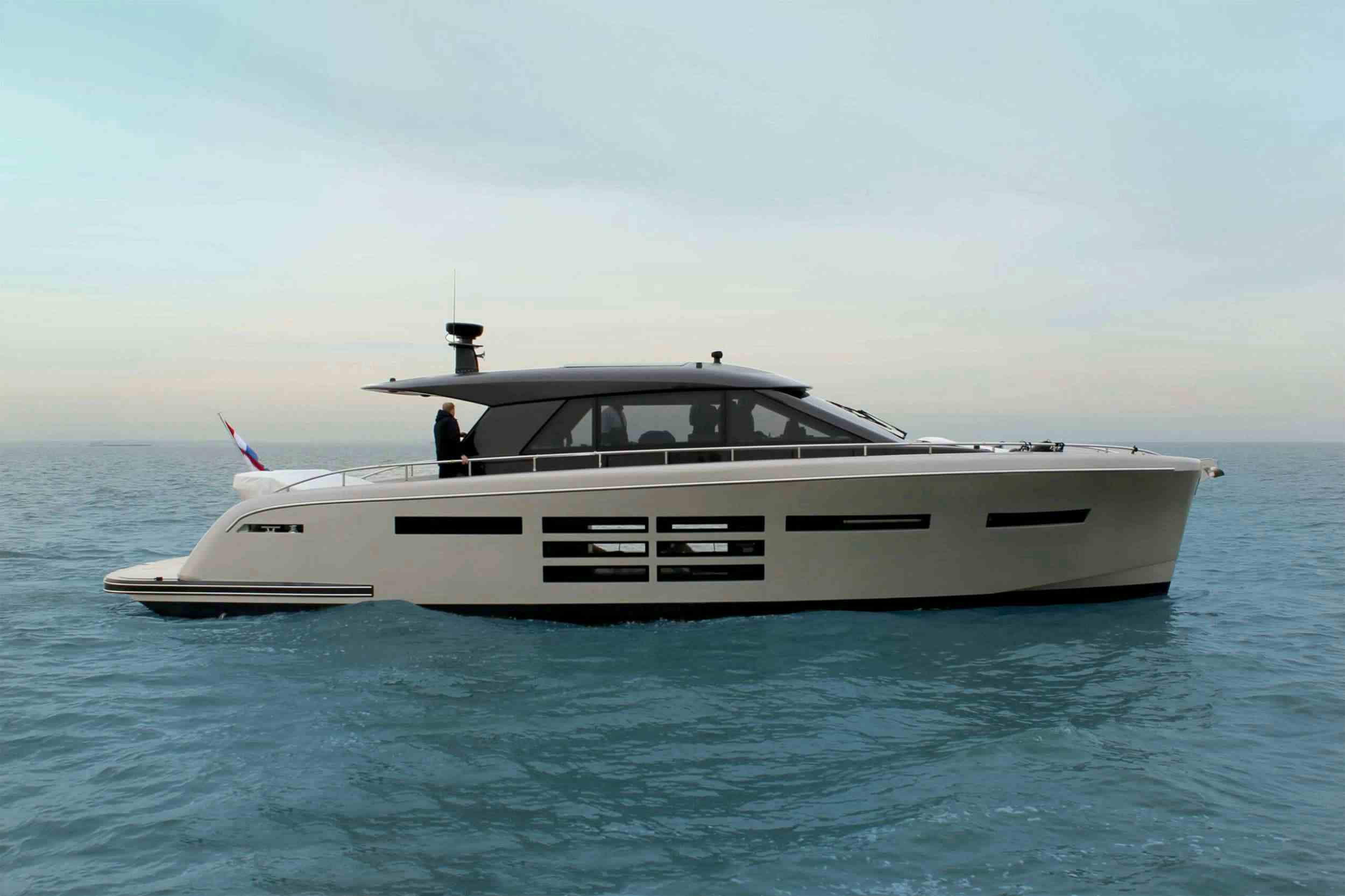 TOMMY I - Motor Boat Charter Italy & Boat hire in Fr. Riviera, Corsica & Sardinia 1
