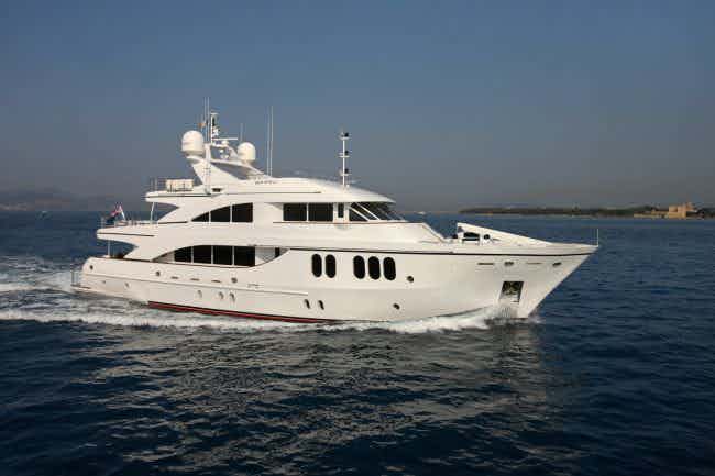 SEA SHELL - Yacht Charter Olbia & Boat hire in Fr. Riviera & Tyrrhenian Sea 1